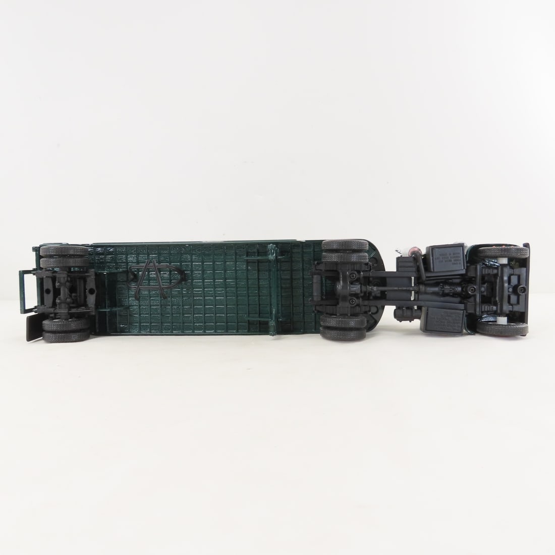 1st Gear Great Northern Mack B61 Tractor Trailer - 10