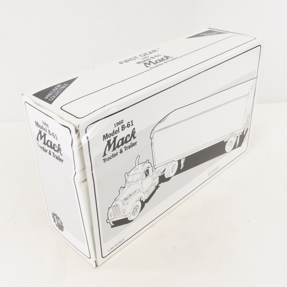 1st Gear Mercer Tran 1960 Mack B61 Tractor Trailer - 6