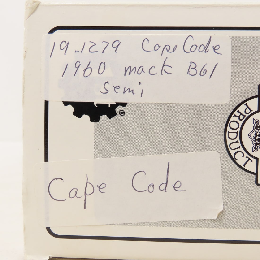 1st Gear 1:34 Cape Cod Mack B61 Tractor Trailer - 9