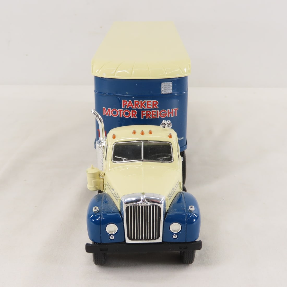 1st Gear 1:34 Parker 1960 Mack B61 Tractor Trailer - 8
