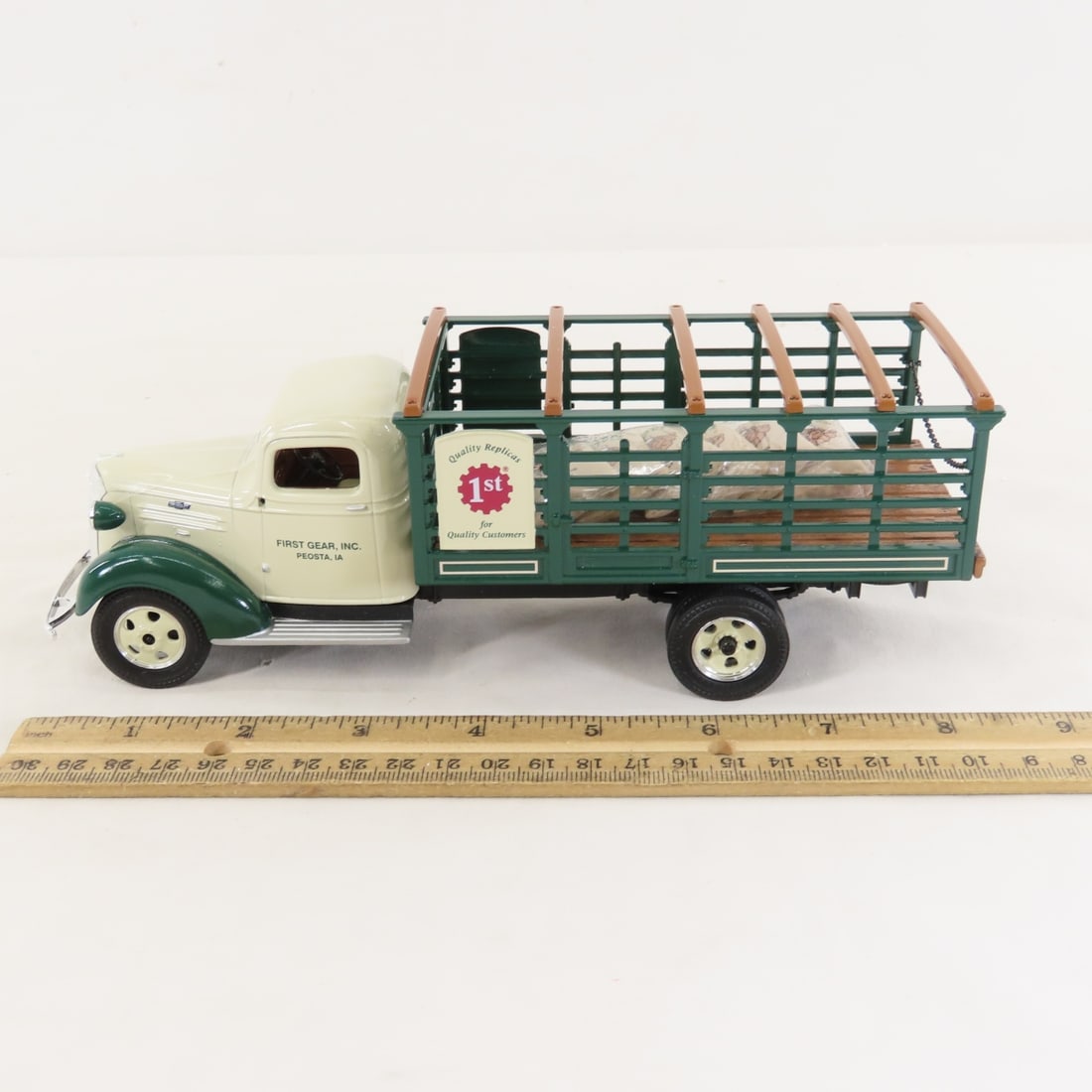 1st Gear 1:30 1937 Chevrolet Full Stake Truck - 2
