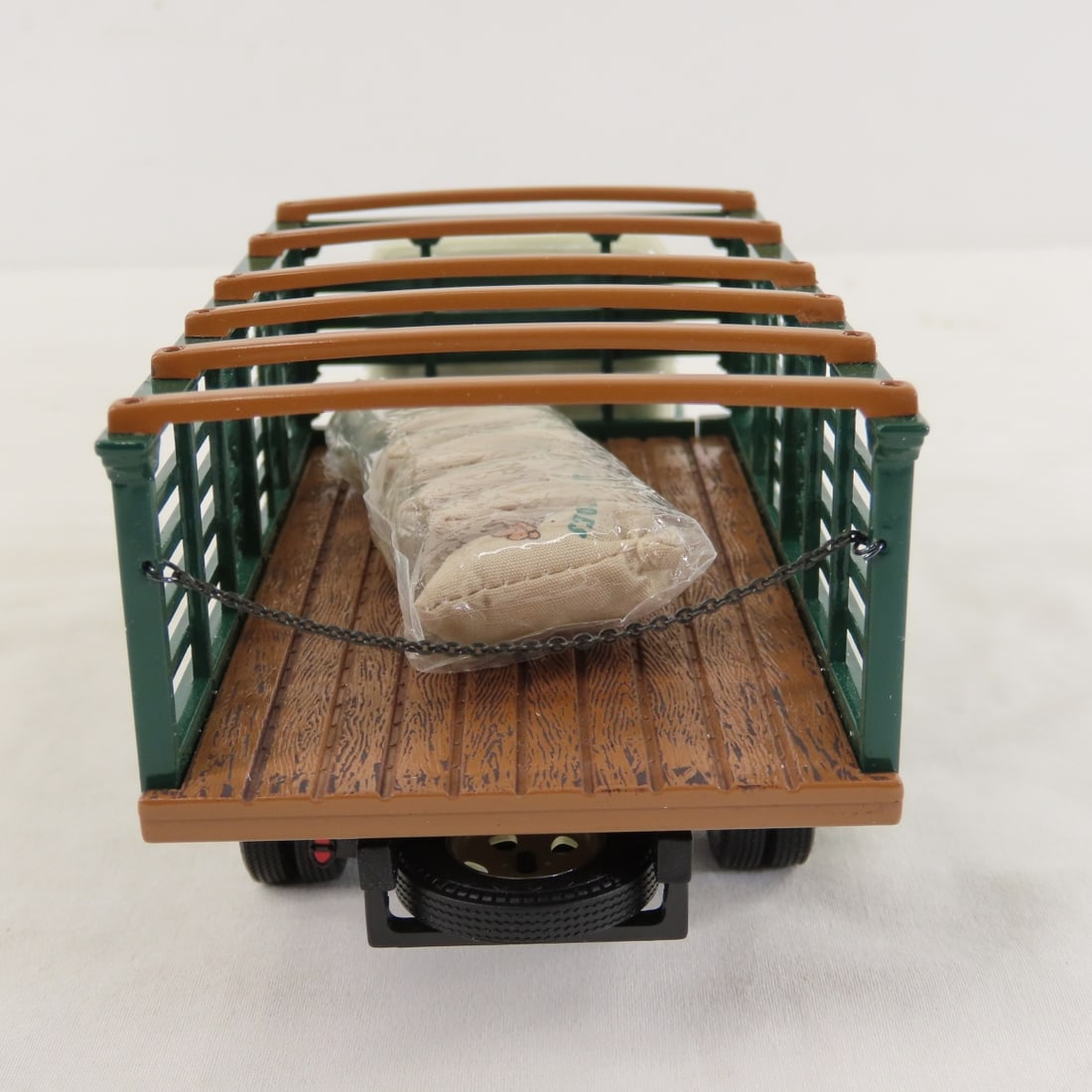 1st Gear 1:30 1937 Chevrolet Full Stake Truck - 4