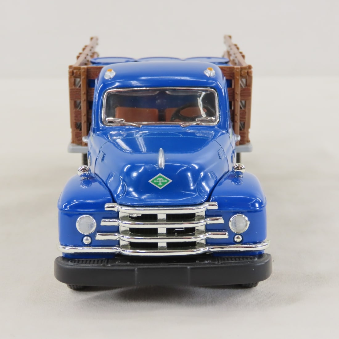 1st Gear 1:34 Texaco 1955 Diamond-T Stake Truck - 8
