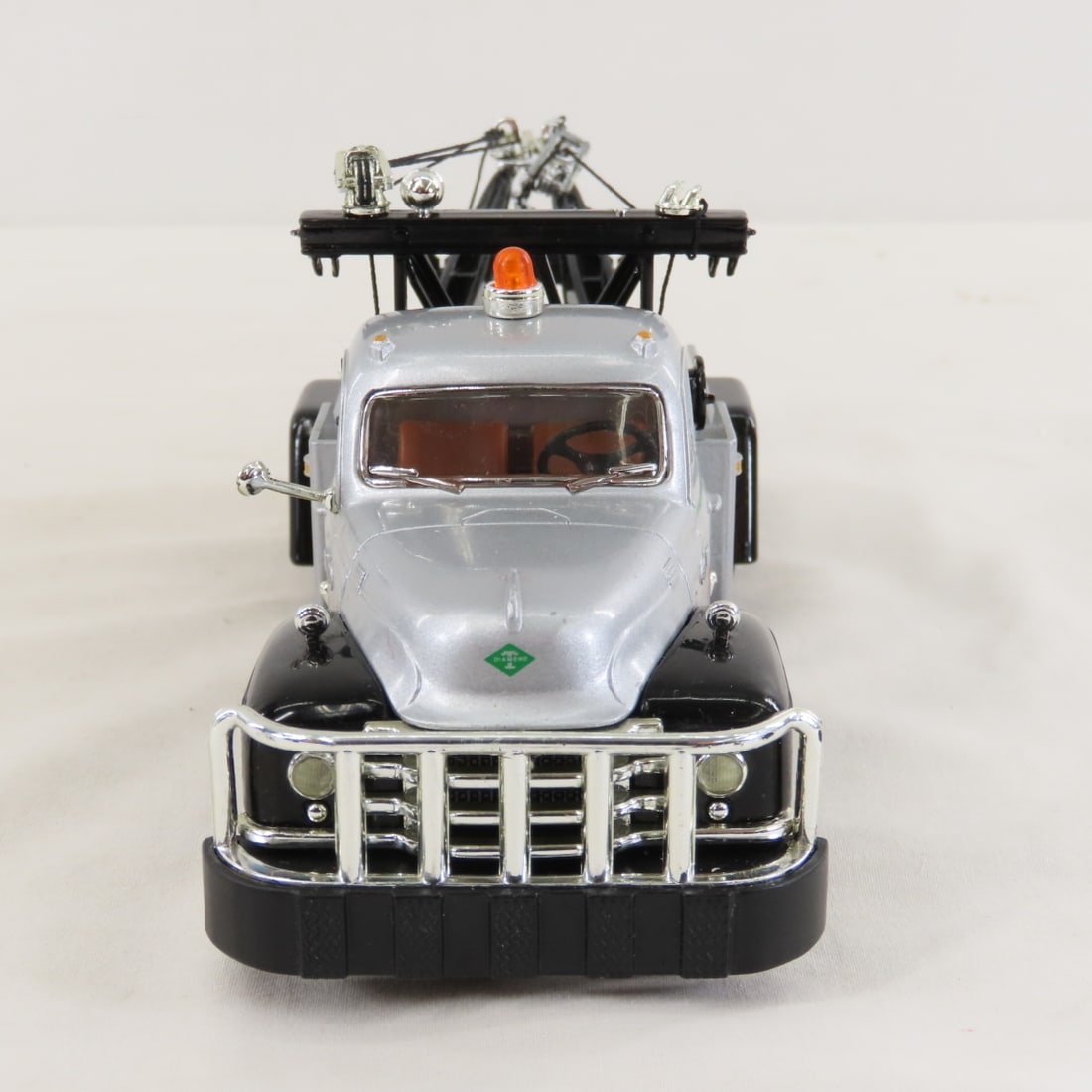 1st Gear 1:34 1955 Diamond-T Tow Truck - 8