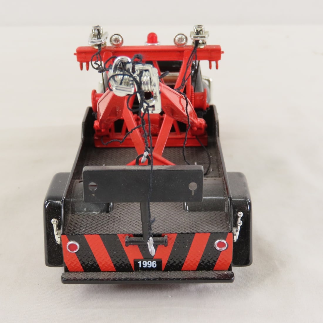 1st Gear 1:34 Flying A 1955 Diamond-T Tow Truck - 4