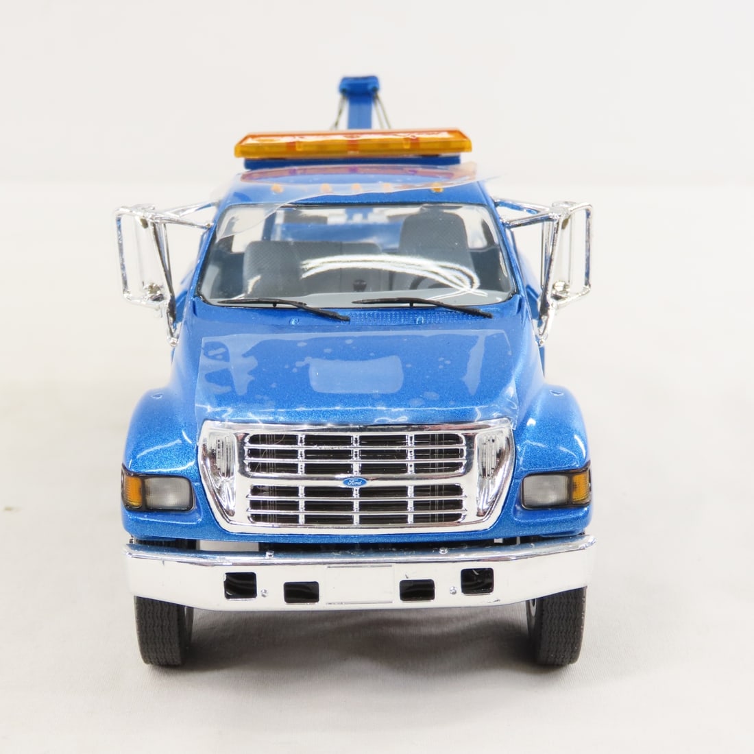 1st Gear 1:34 Ford F-650 with Jerr-Dan Body - 8