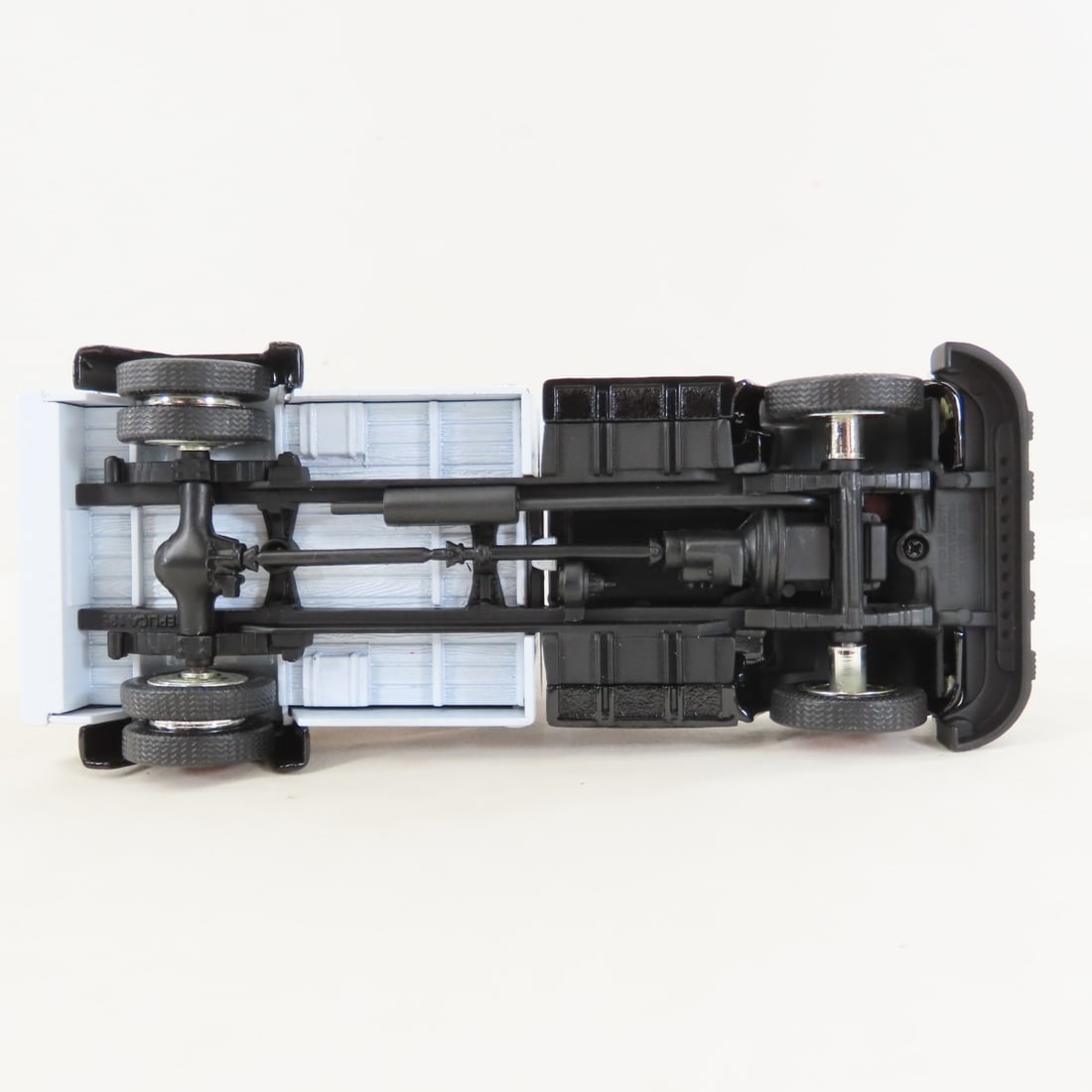 1st Gear 1:34 Ernest Holmes Diamond-T Tow Truck - 10