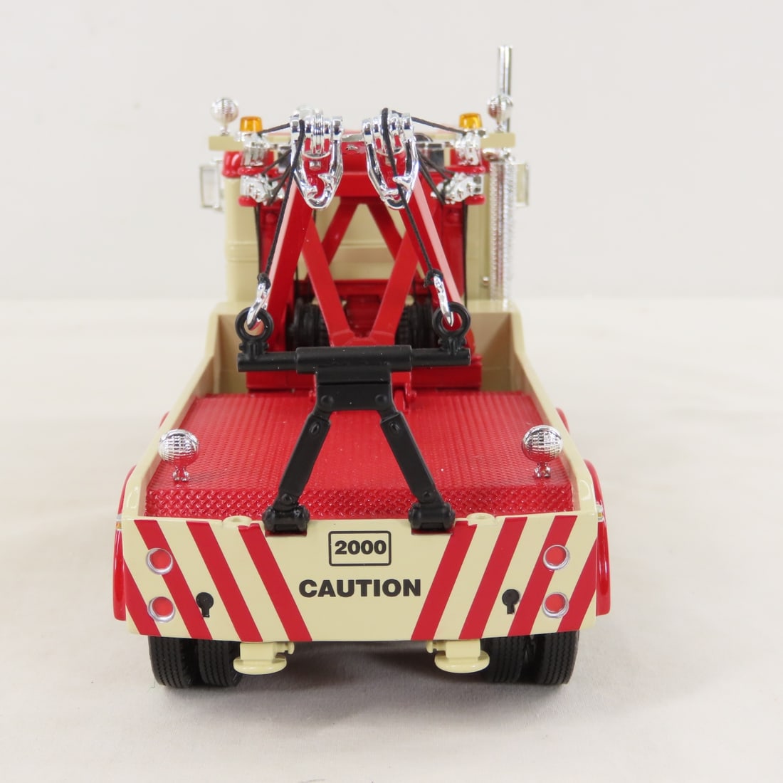 1st Gear 1:34 Holmes1953 Bull-Nose Tow Truck - 4