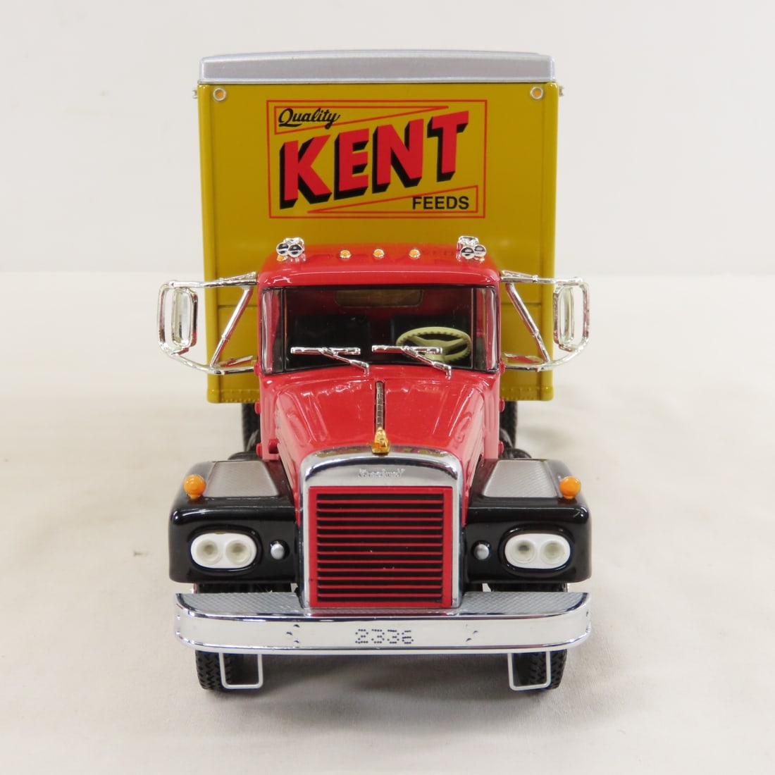 1st Gear 1:34 Kent Feeds Brockway Dry Goods Van - 9