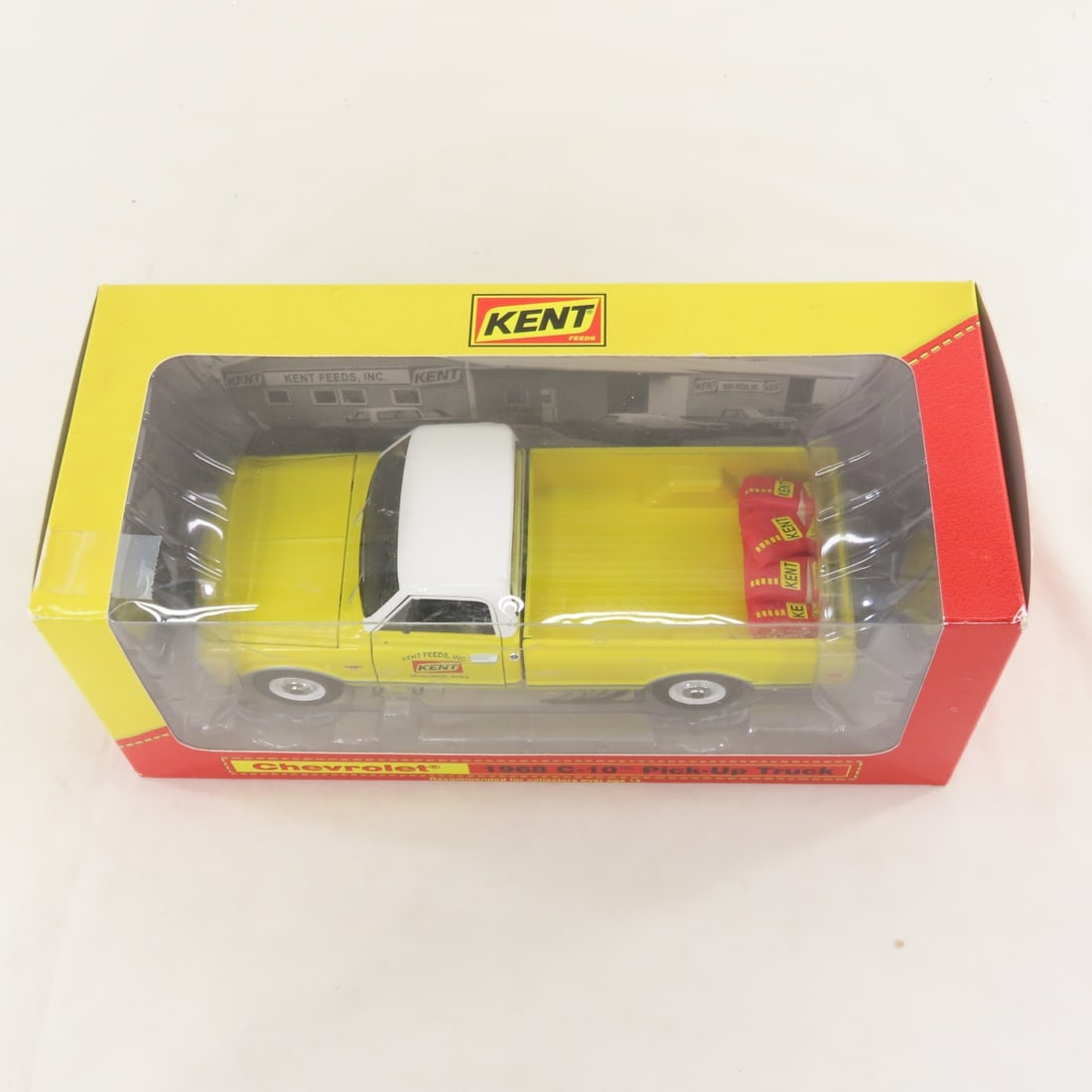 1st Gear 1:25 Kent Feeds 1968 Chevrolet C10 Pickup - 7