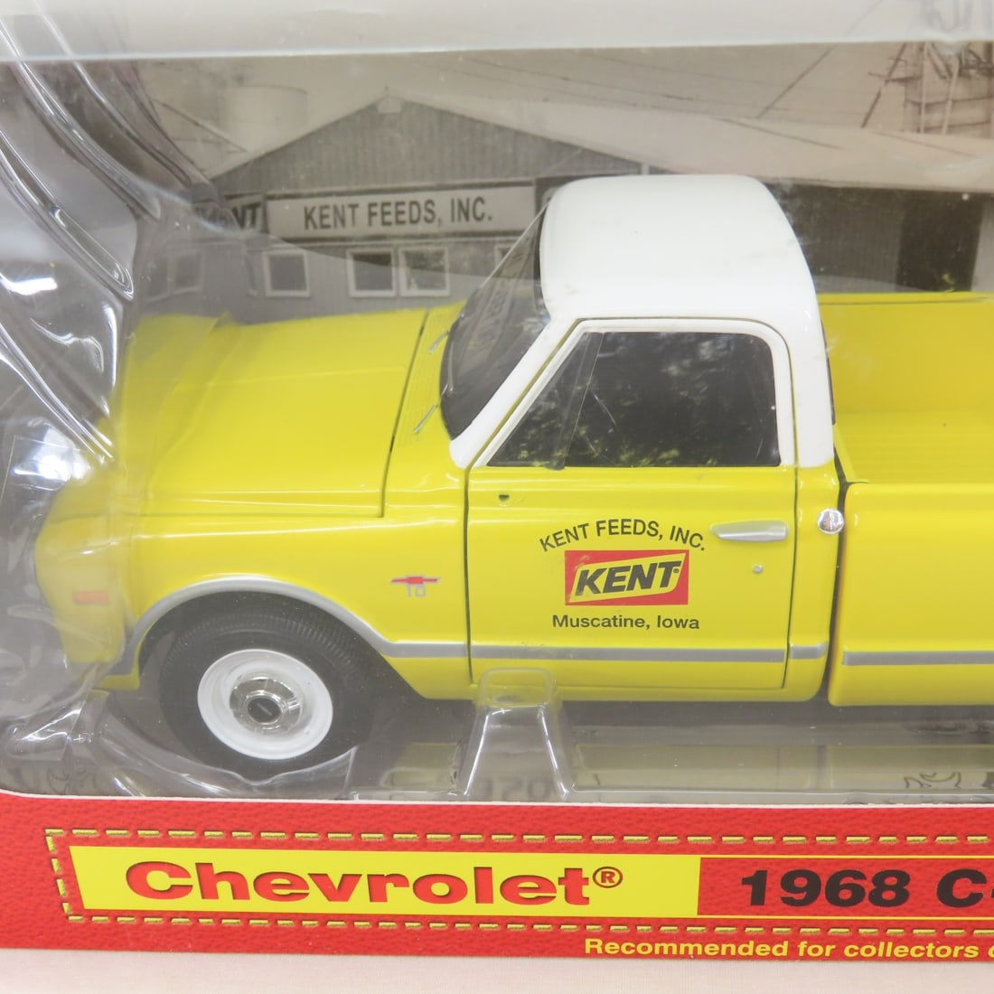 1st Gear 1:25 Kent Feeds 1968 Chevrolet C10 Pickup - 8