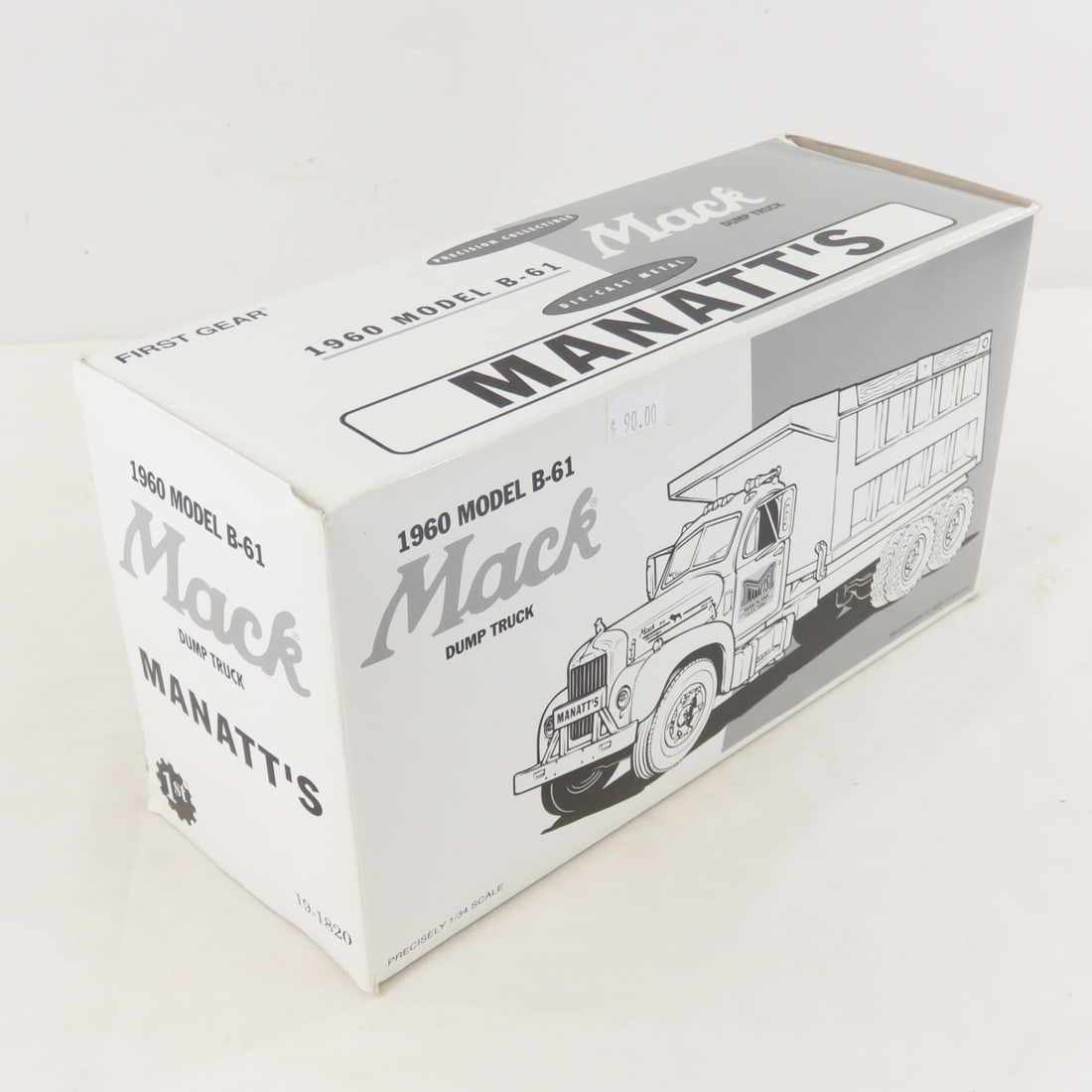 1st Gear Manatt's 1960 Mack Model B61 Dump Truck - 14