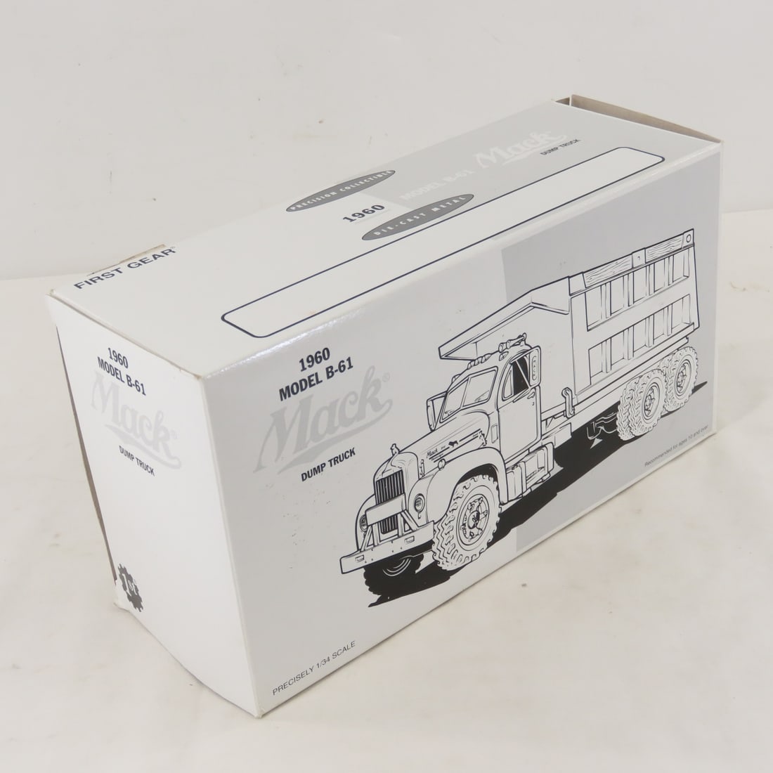 1st Gear Spring Township 1960 Mack B61 Dump Truck - 14
