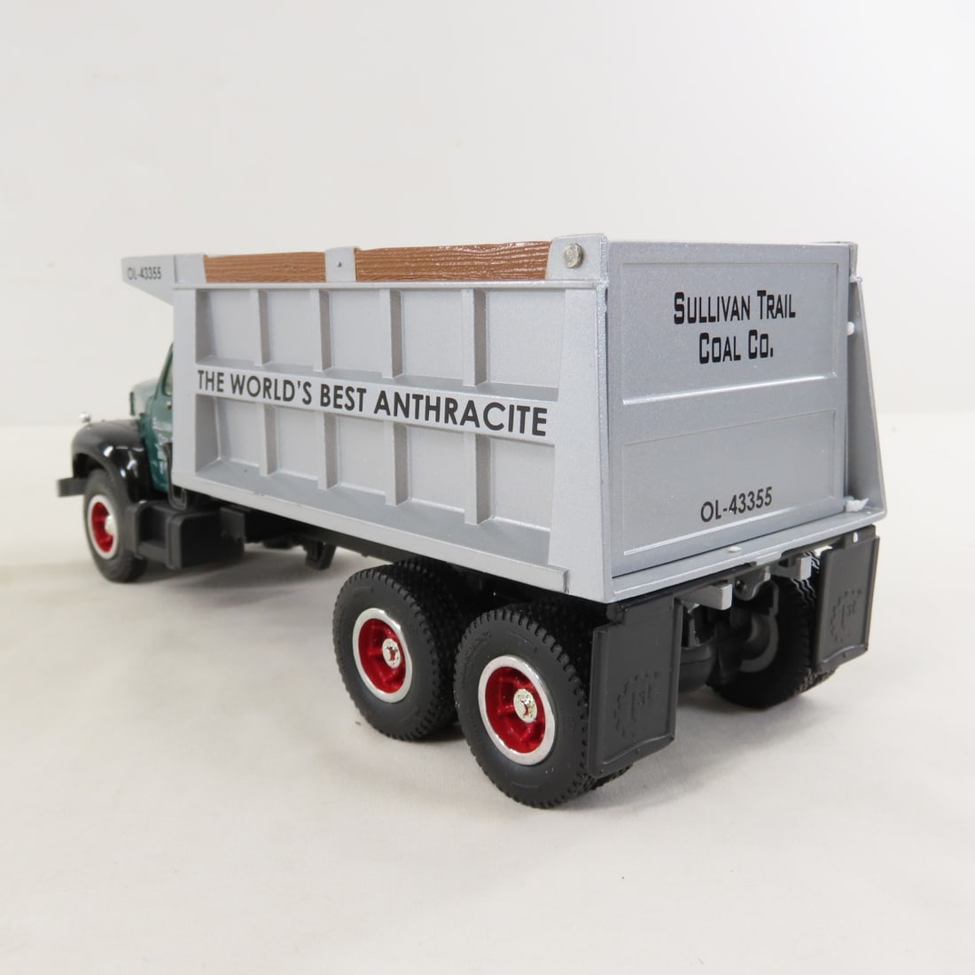 1st Gear Sullivan 1960 Mack Model B61 Dump Truck - 3