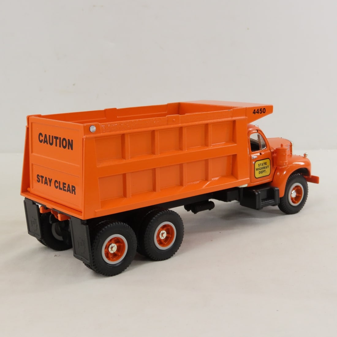 1st Gear State Hwy Mack 1960 Model B61 Dump Truck - 5