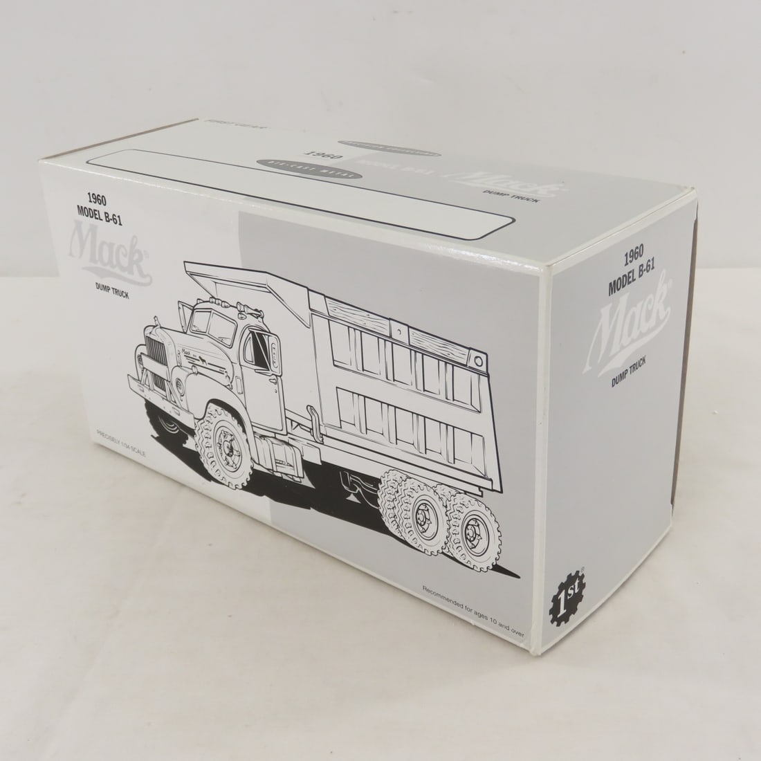 1st Gear D.P.W. 1960 Mack Model B61 Dump Truck - 16