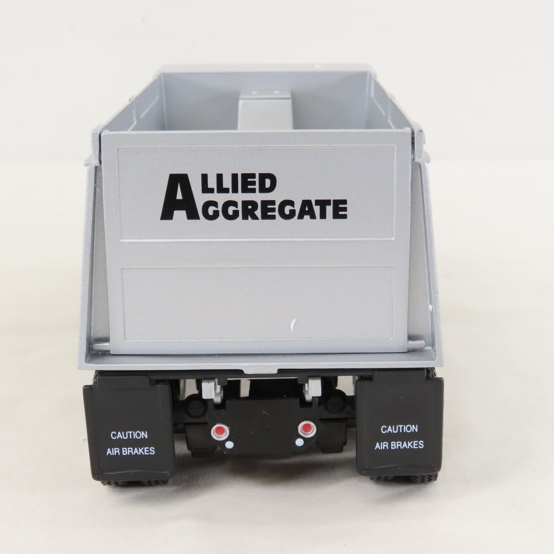 1st Gear 1:34 Allied Mack R-Model Dump Truck - 4