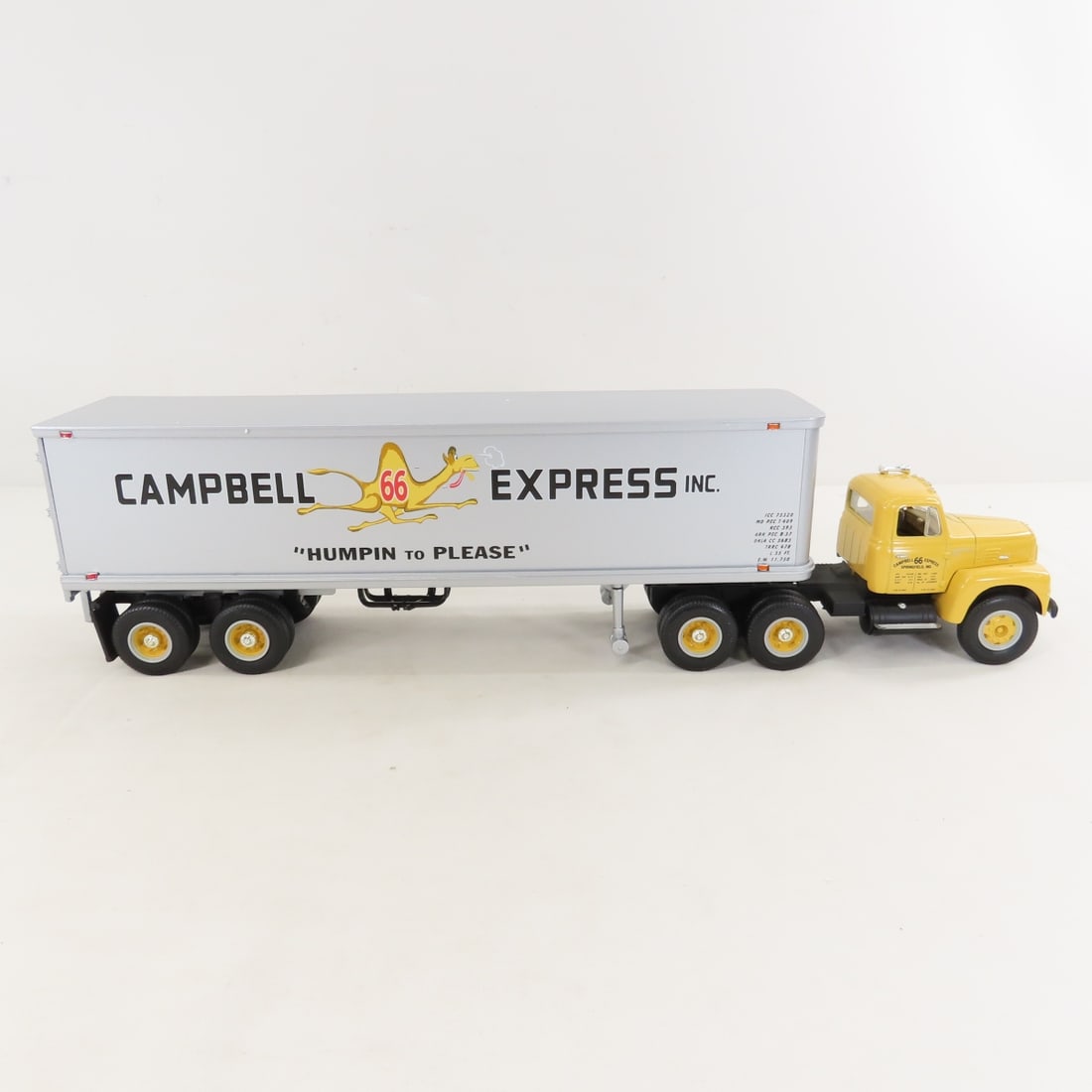 1st Gear Campbell 1959 INTL RF200 Tractor Trailer - 6