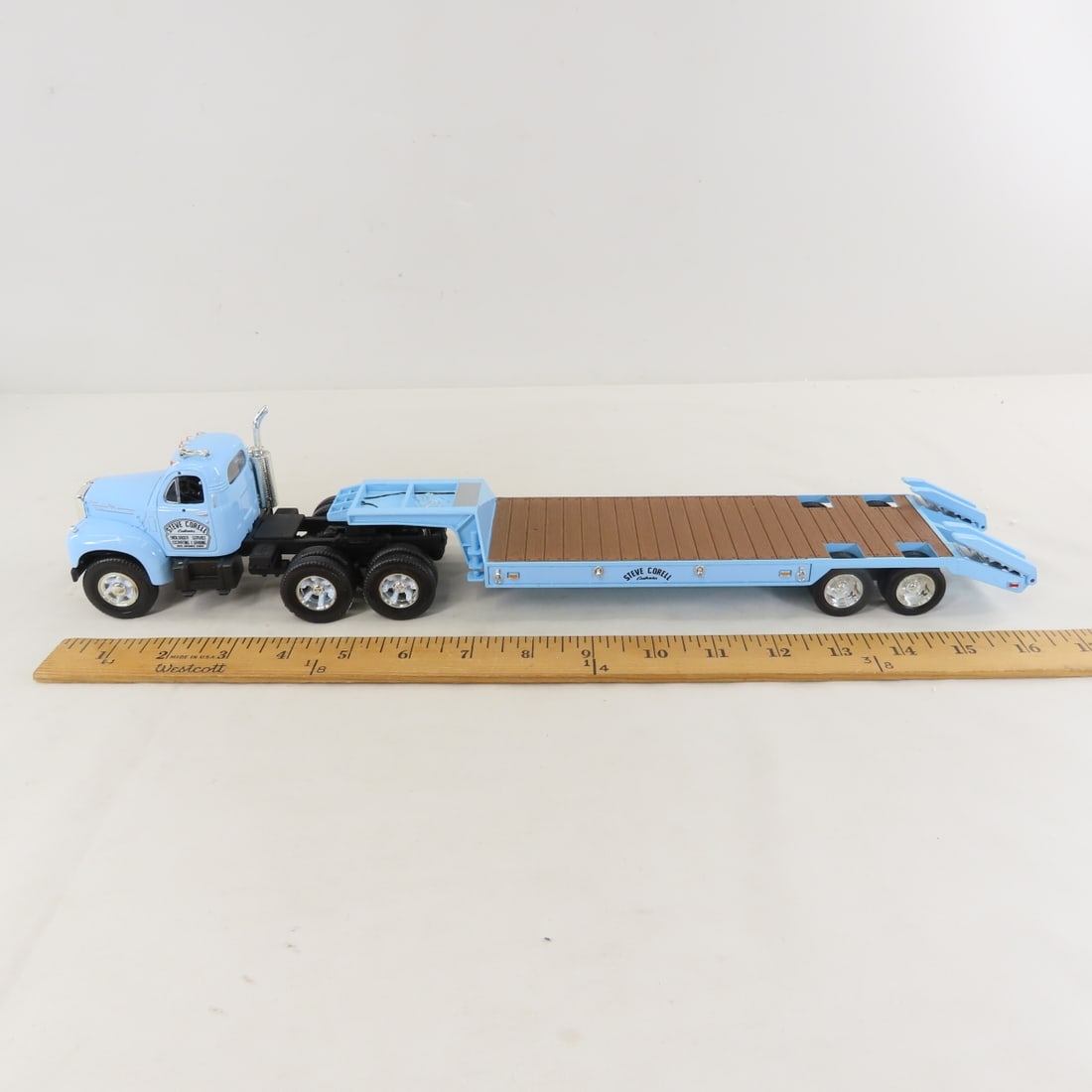 1st Gear 1:34 S. Corell 1960 Mack B61 Cab &Trailer - 2