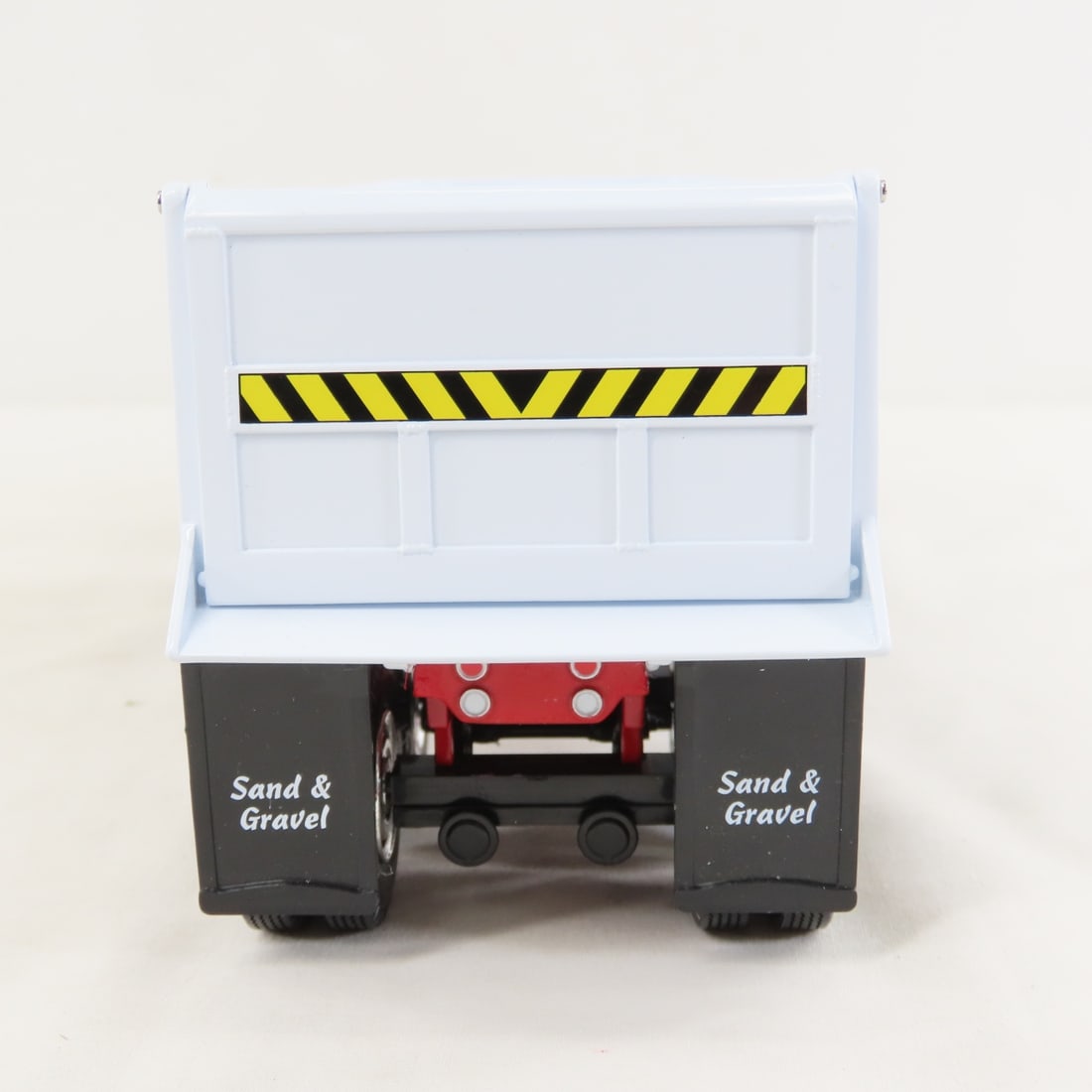 1st Gear 1:34 Sand/Gravel INTL Cab w/Dump Trailer - 4