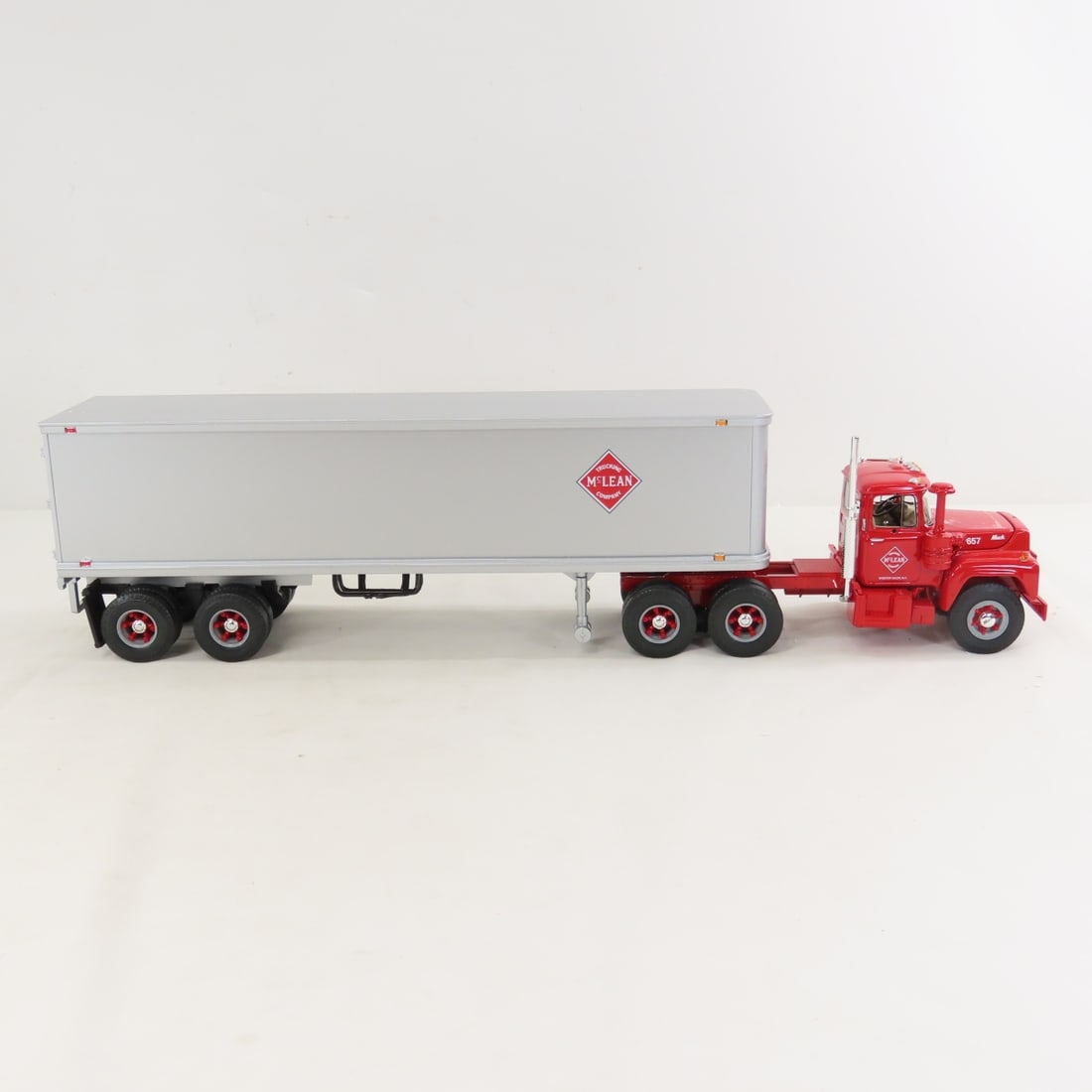 1st Gear 1:34 McLean Mack R-Model w/35' Trailer - 6