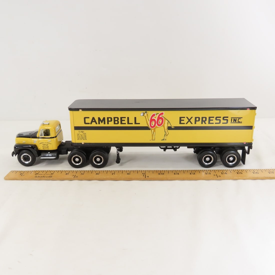 1st Gear 1:34 Campbell Exp INTL Tractor Trailer - 2