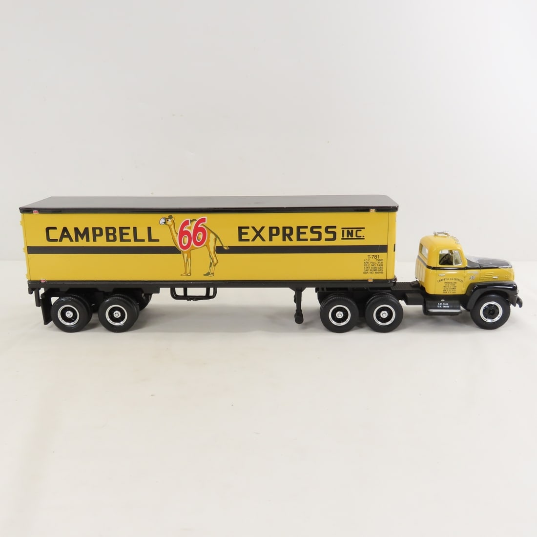 1st Gear 1:34 Campbell Exp INTL Tractor Trailer - 6
