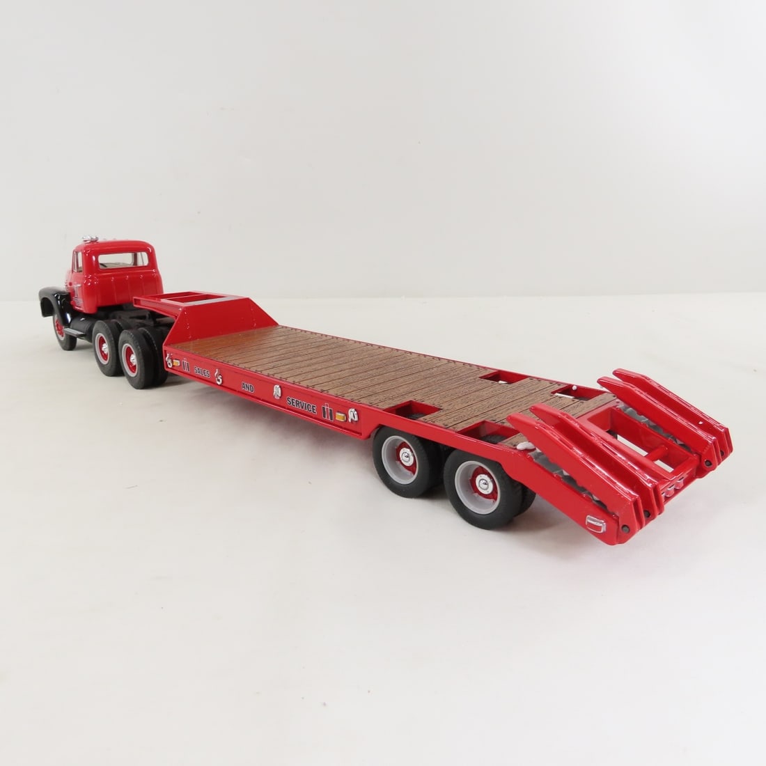 1st Gear 1959 International Tractor Lowboy Trailer - 3