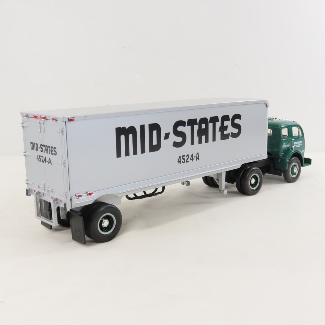 1st Gear Mid States 1953 White 3000 Cab & Trailer - 5