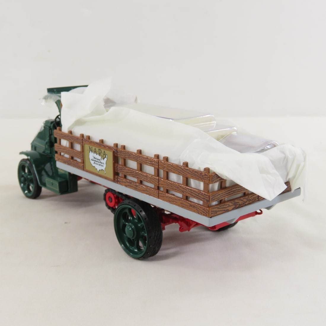 1st Gear 1:25 NAPA 75th 1925 Mack AC Stake Truck - 3