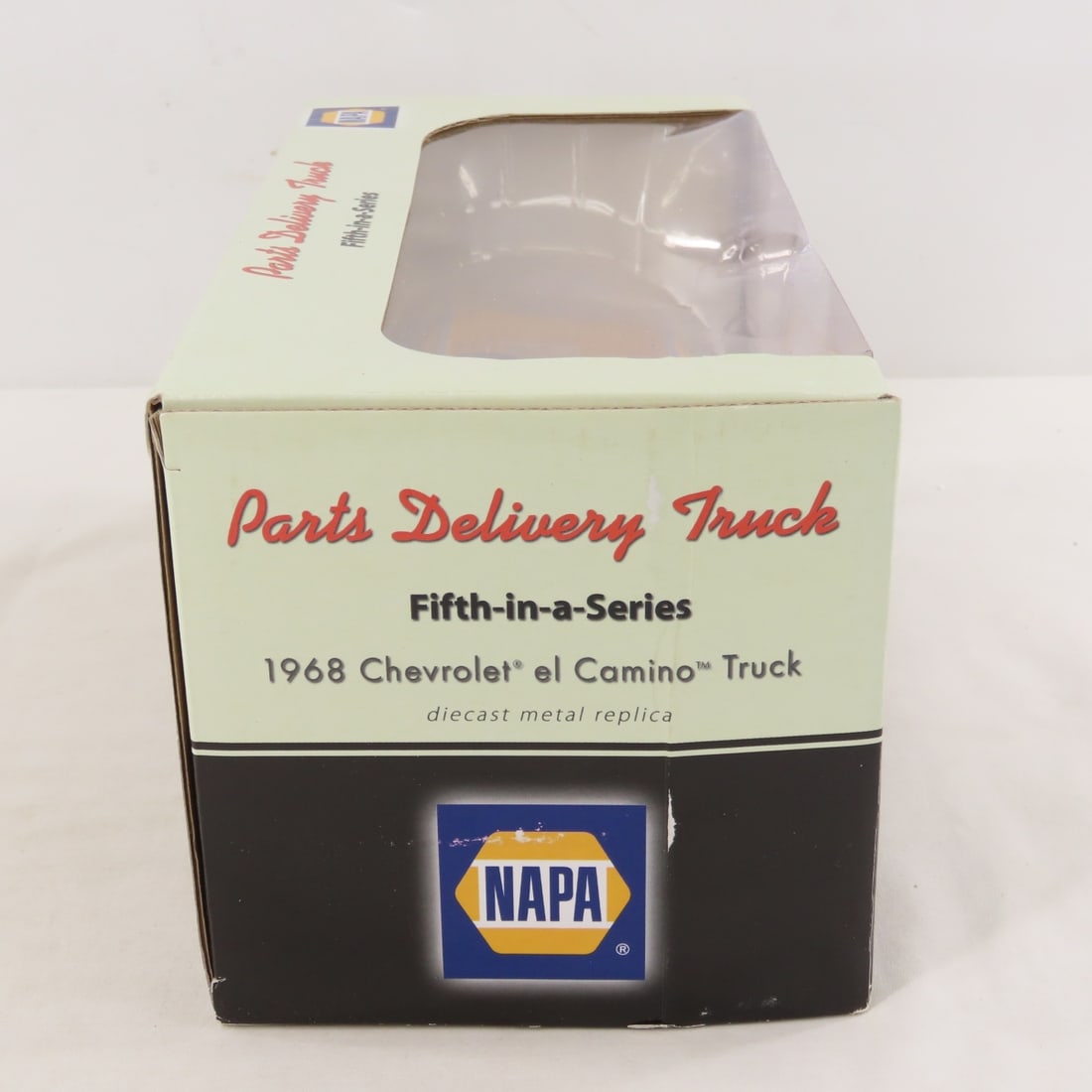 1st Gear 1:25 NAPA 1968 Chevrolet el Camino - 3
