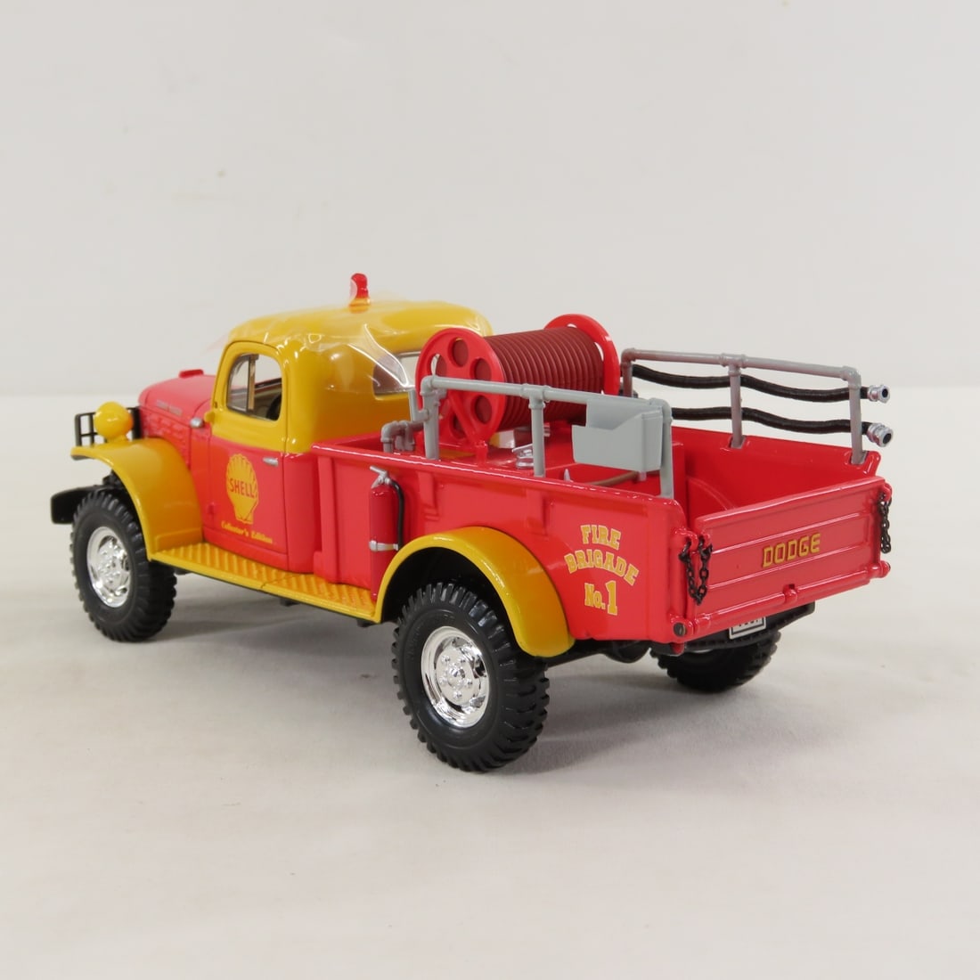 1st Gear 1:30 Shell Dodge Power Wagon Brush Unit - 3