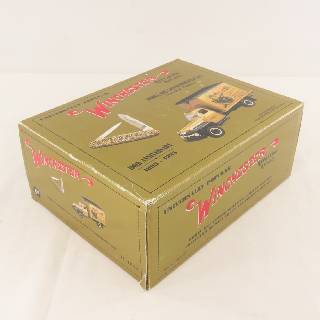 1st Gear 1:34 Winchester 100th 1885-1895 Box Truck - 15