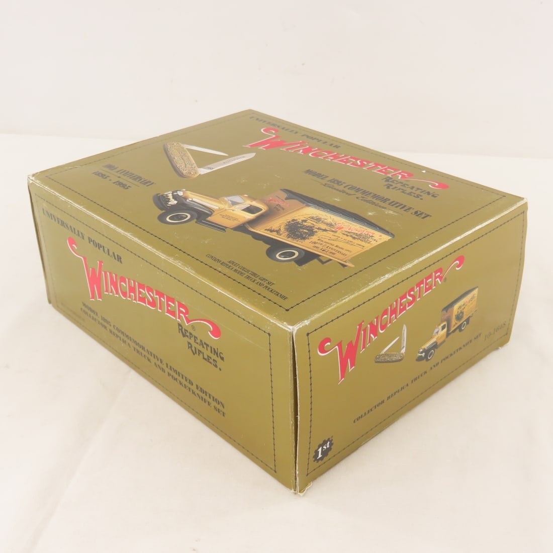 1st Gear 1:34 Winchester 100th 1885-1895 Box Truck - 17
