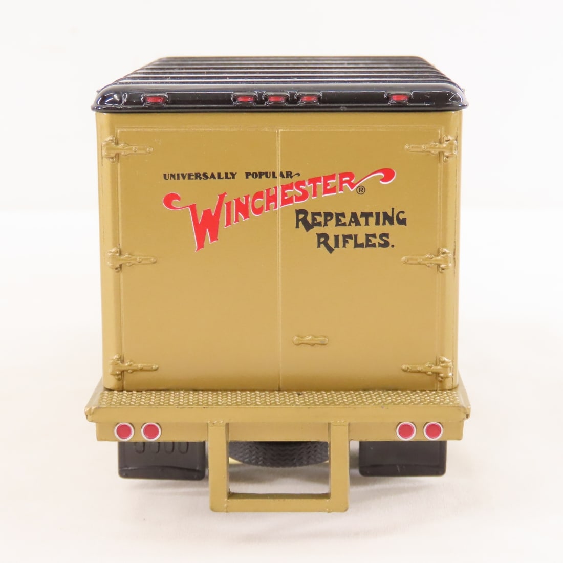 1st Gear 1:34 Winchester 100th 1885-1895 Box Truck - 4