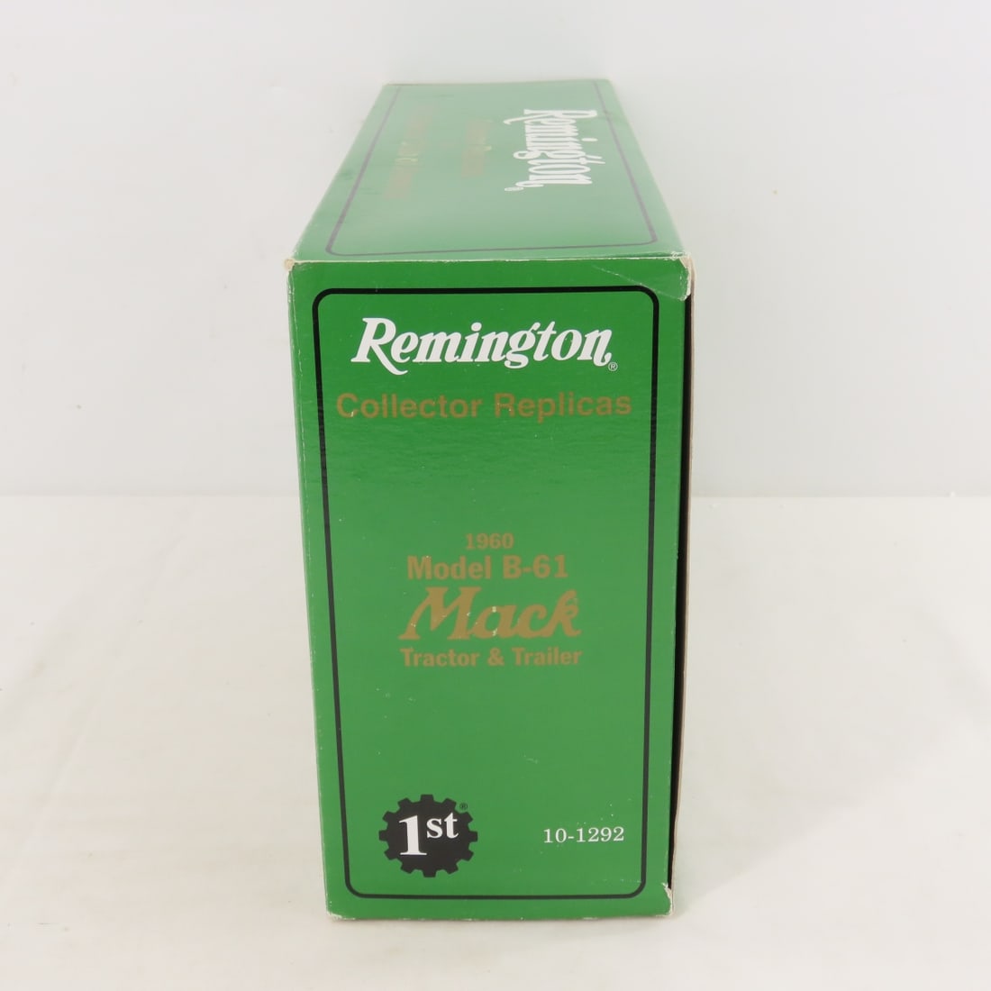 1st Gear Remington 1960 Mack Model B61 Cab Trailer - 9