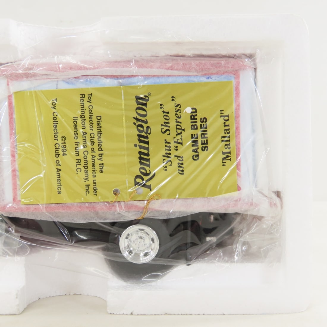 1st Gear 1:34 Remington Mallard 1952 GMC Truck - 4