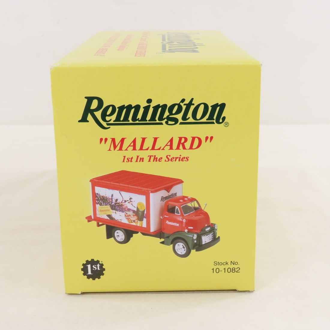 1st Gear 1:34 Remington Mallard 1952 GMC Truck - 9