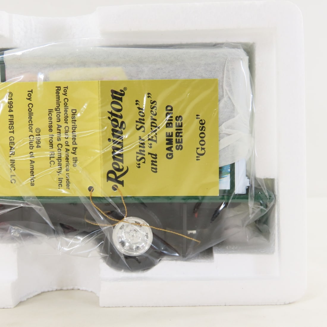 1st Gear 1:34 Remington Goose Ford Dry Goods Truck - 4