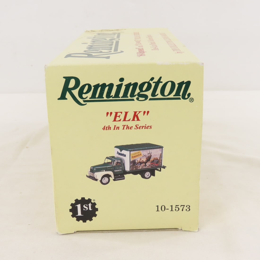 1st Gear Remington Elk 1957 INTL Dry Goods Truck - 7