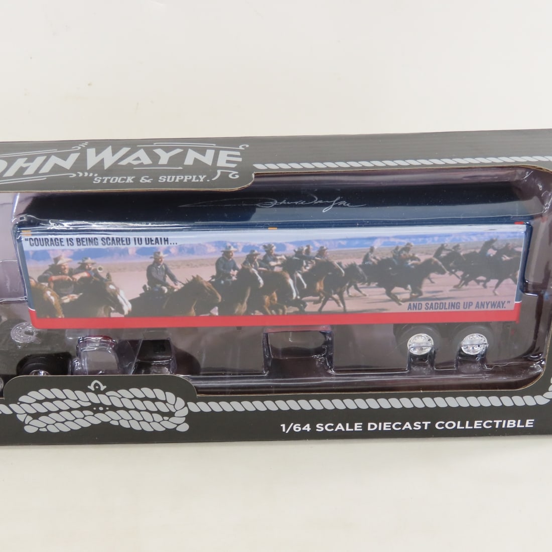1st Gear 1:64 John Wayne Kenworth W900A Courage - 8