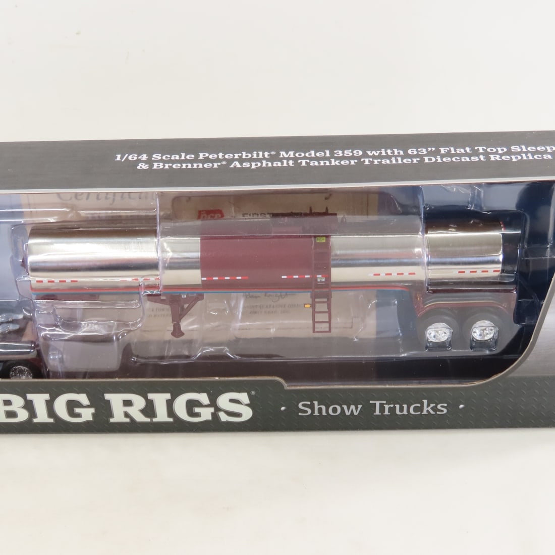 1st Gear 1:64 Bryce Peterbilt 359 Tanker/Sleeper - 9