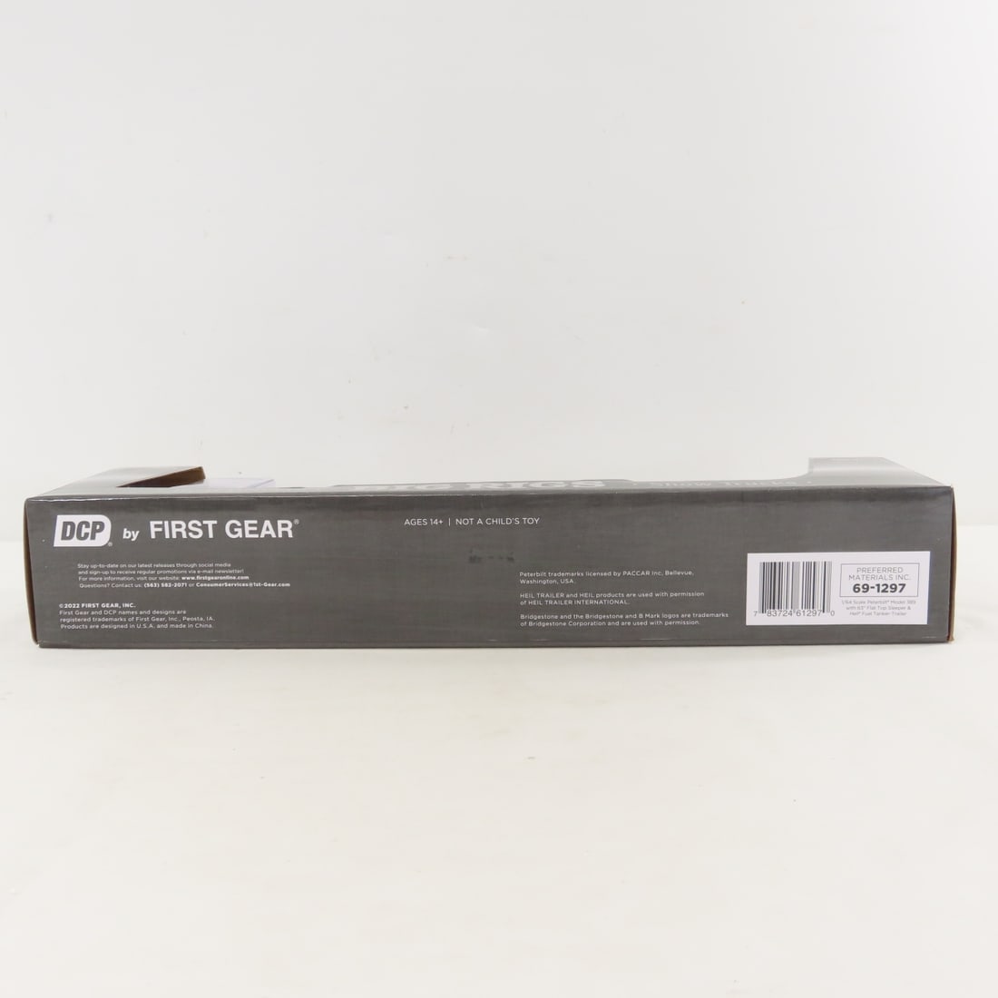 1st Gear 1:64 Preferred Peterbilt 389 Fuel Tanker - 10