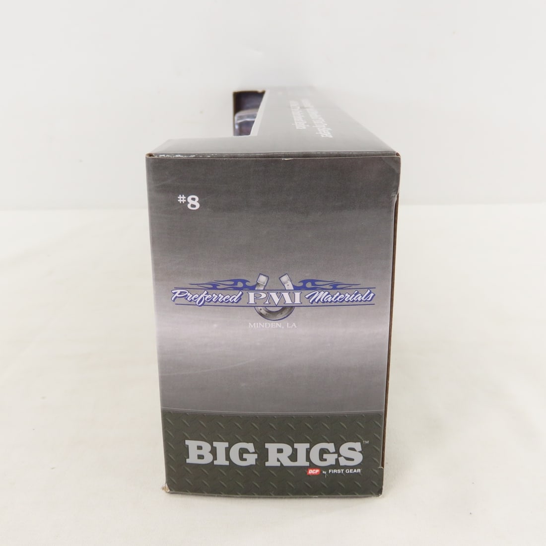 1st Gear 1:64 Preferred Peterbilt 389 Fuel Tanker - 5