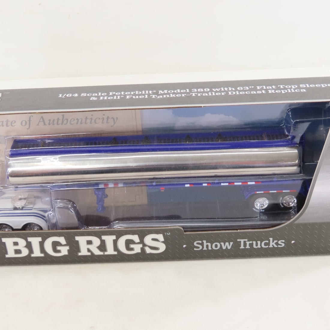 1st Gear 1:64 Preferred Peterbilt 389 Fuel Tanker - 9