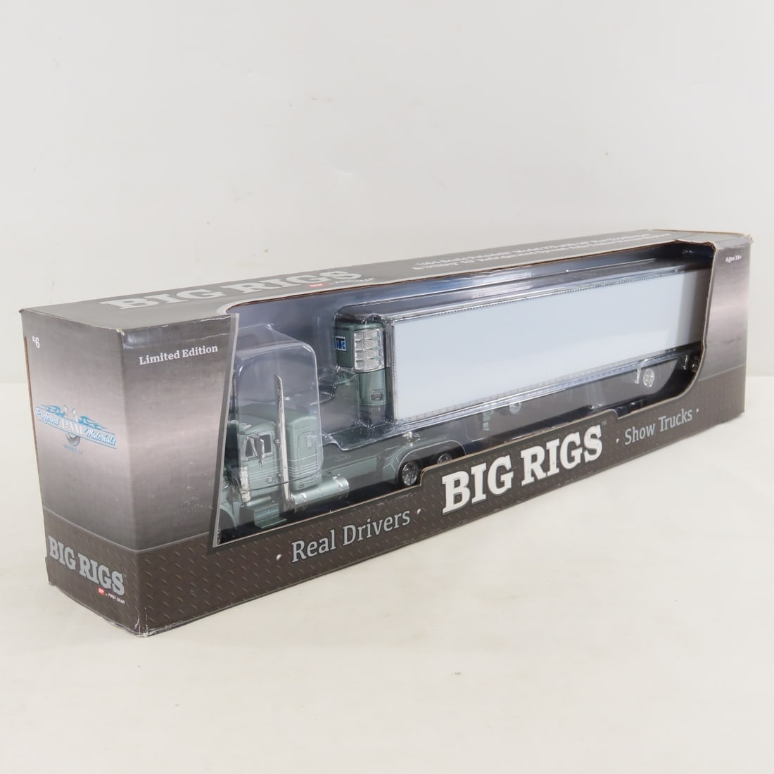 1st Gear 1:64 Preferred Peterbilt 379 Refrigerated - 2