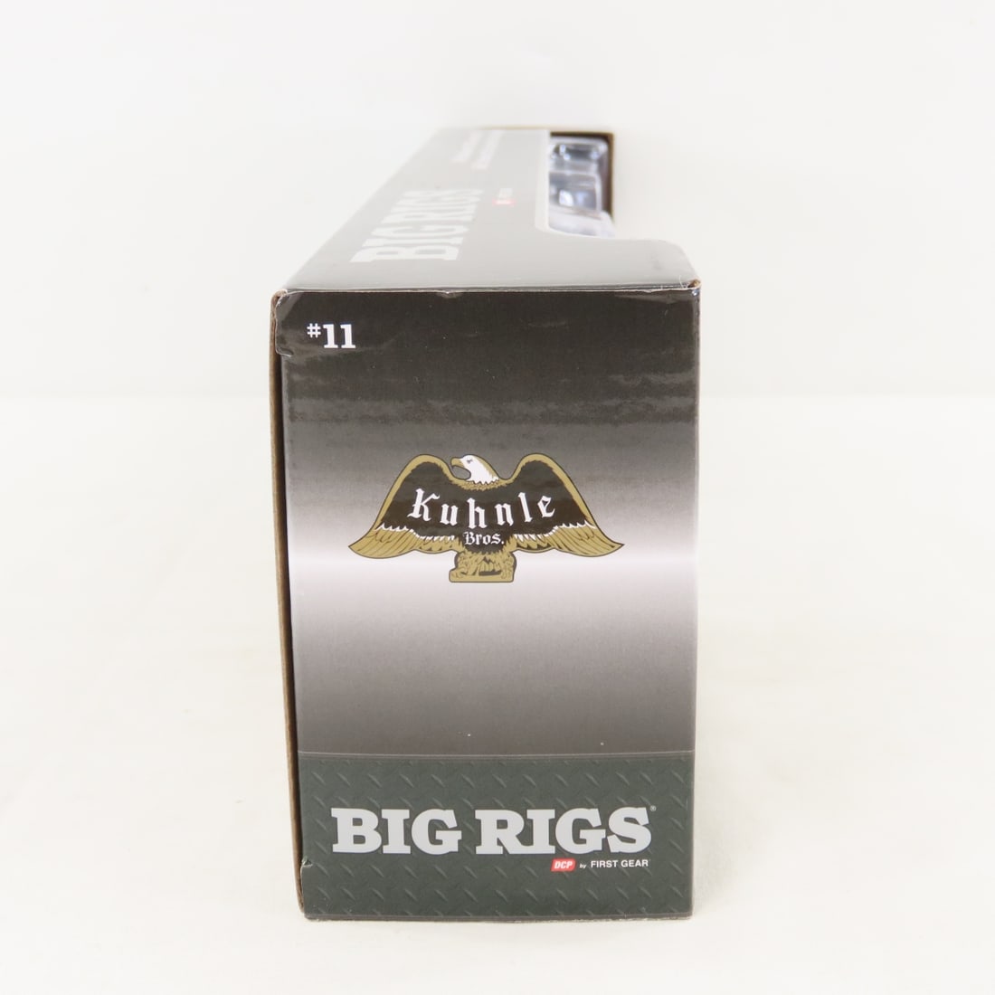 1st Gear 1:64 Kuhnle Kenworth K100 Tanker Trailer - 3