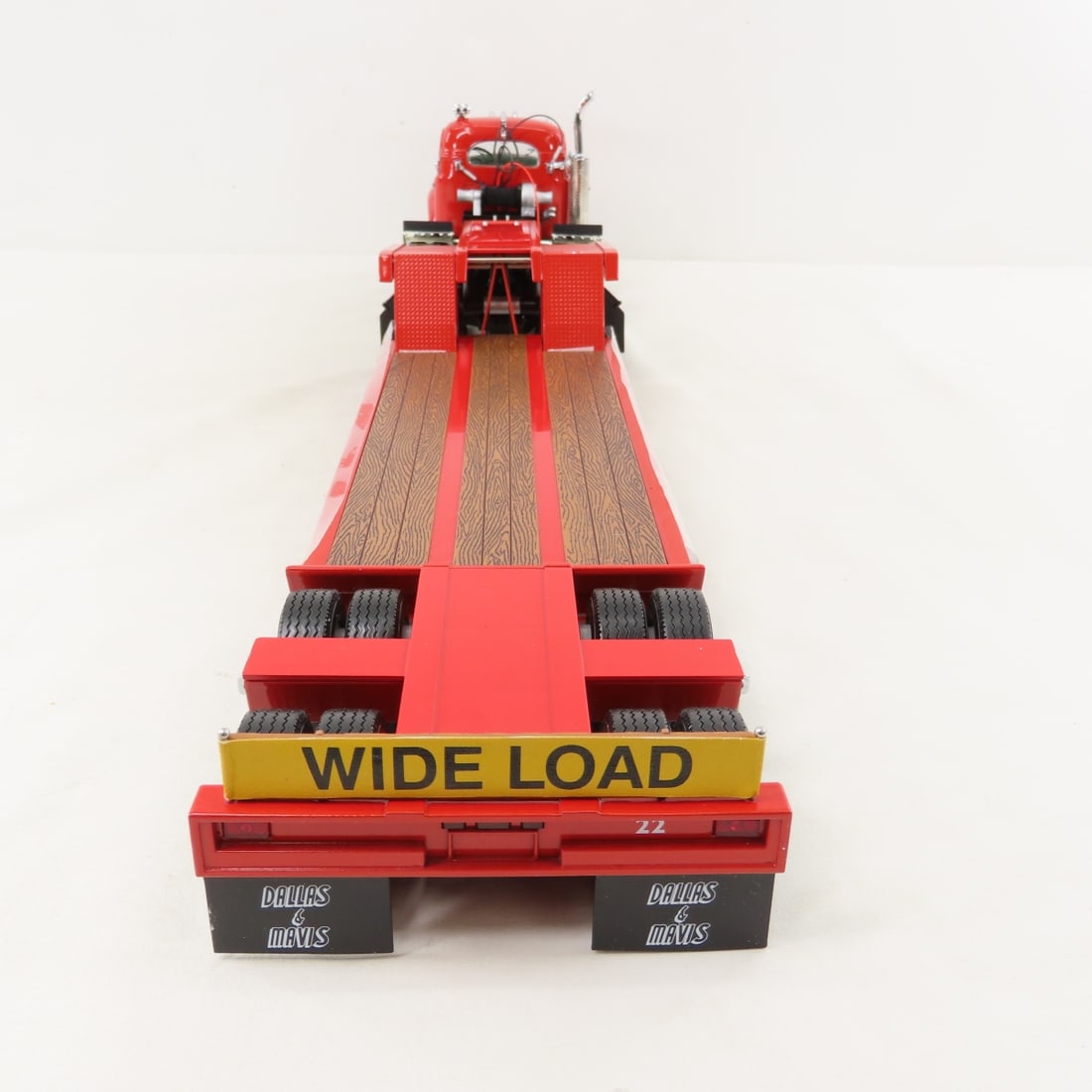 1st Gear Dallas Mavis 1960 Mack B61 Gooseneck - 4