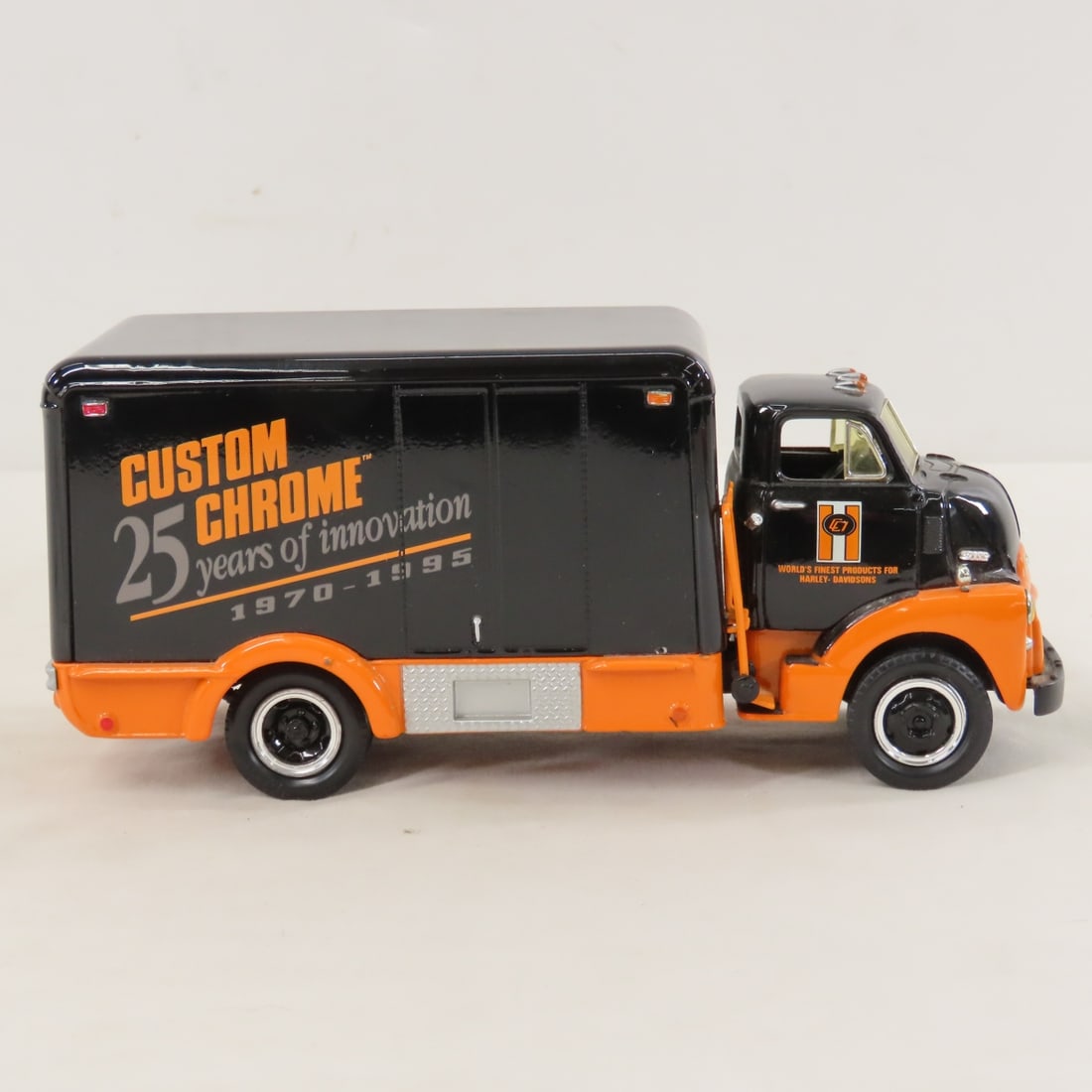 1st Gear 1:34 HD Mack Hauling B61 Dump Truck - 6