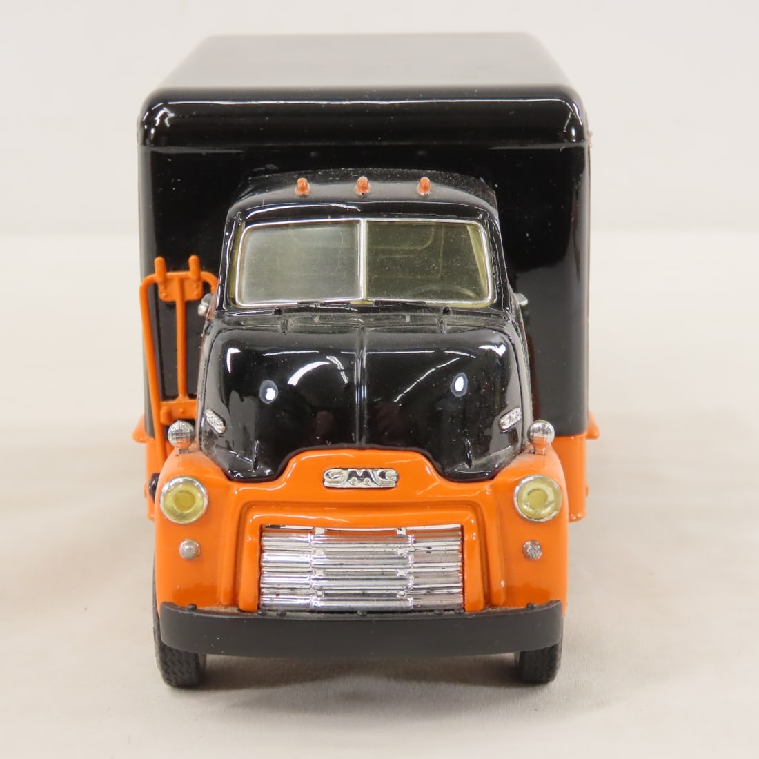 1st Gear 1:34 HD Mack Hauling B61 Dump Truck - 8